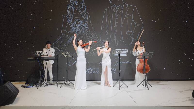台中萊特維庭婚宴弦樂團現場照片3