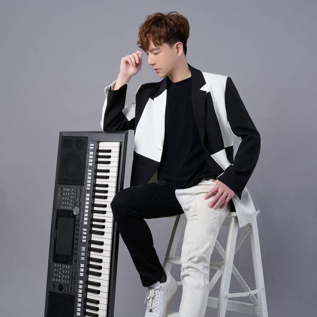 辦囍事樂團 Andy 鍵盤/薩克斯風/歌手
