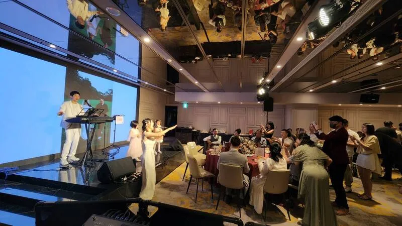 台中新天地崇德婚宴｜木槿廳溫馨二人樂團