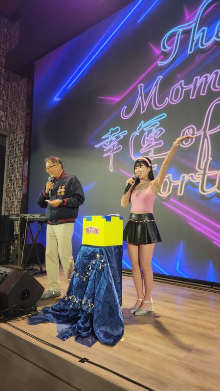陽光美語補習班尾牙樂團現場照片 6